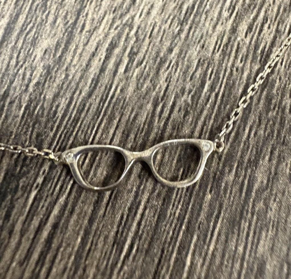 STERLING SILVER EYE GLASSES/SUNGLASSES NECKLACE BY TURA.