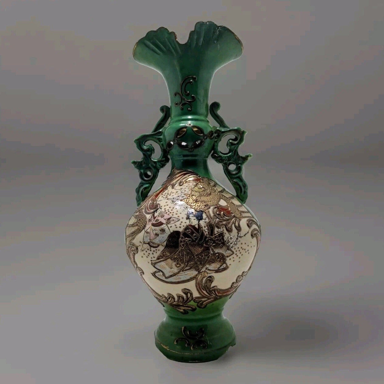 Vintage Japanese Satsuma-Style Hand Painted Vase – Green Glaze & Gold Gilding