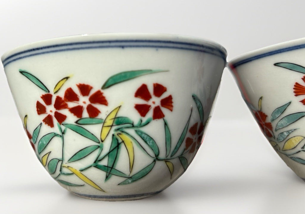 Vintage Japanese Hand Painted Tea Bowls Set Of 5 Signed Tomobako Showa Period