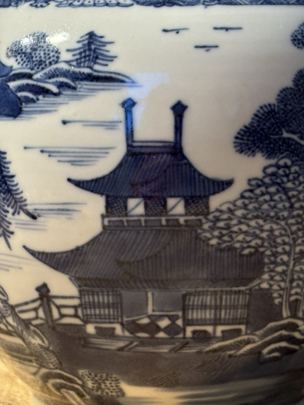 Antique Chinese Export Blue & White Porcelain Teapot – Landscape c1900 Repair