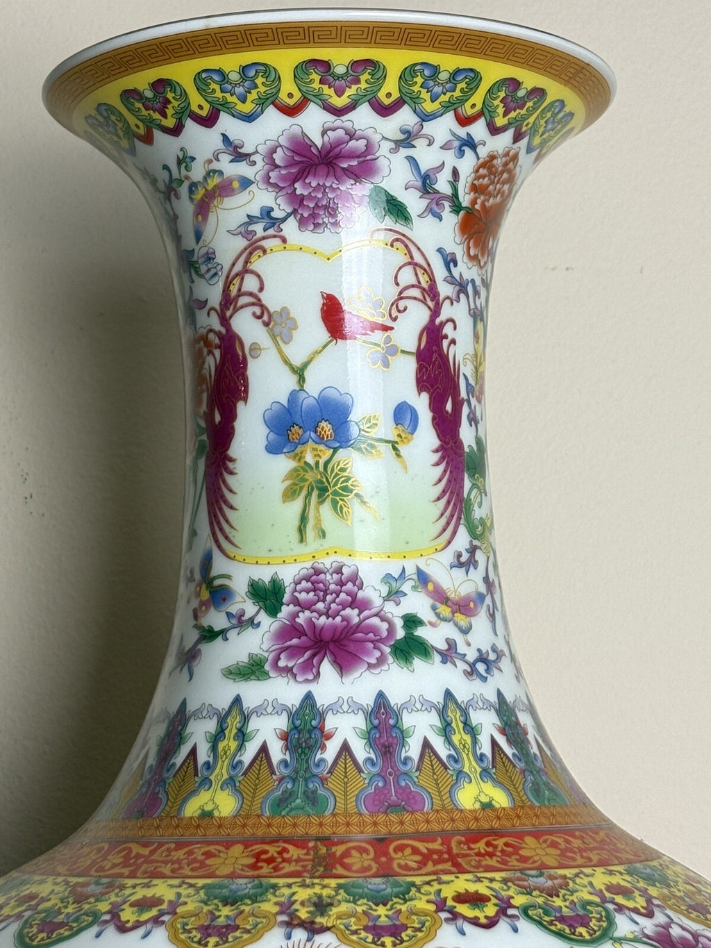 22” Chinese Large Floor Vase Floral Garden Flower Scenes With Peacocks Birds
