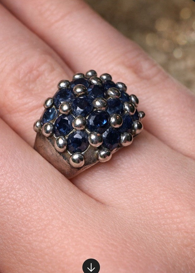 Vintage Italian 925 Sterling Silver Dome Cluster Ring with Blue Sapphire Sz 5 7g