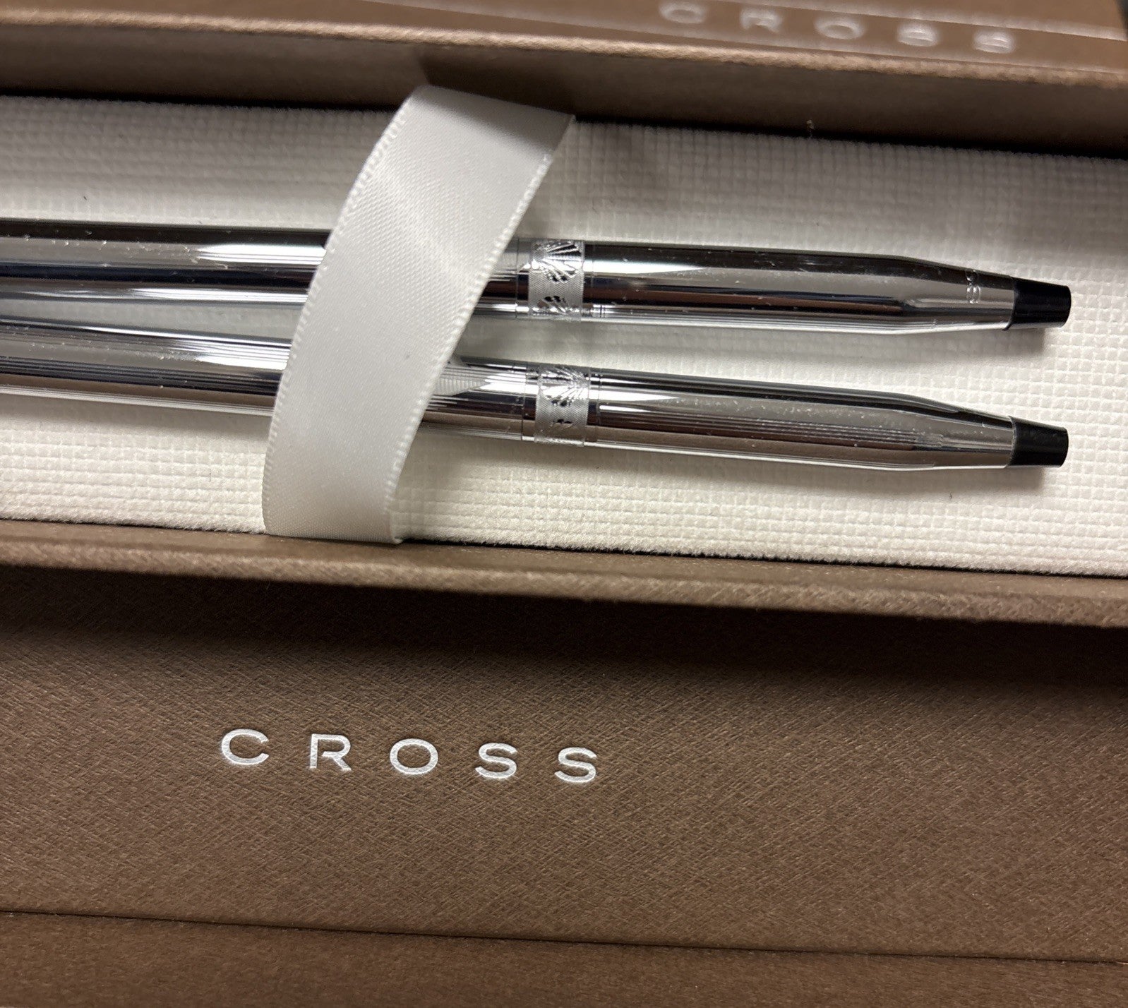 Cross BallpoinPen And Pencil Set With Seashell Etchings