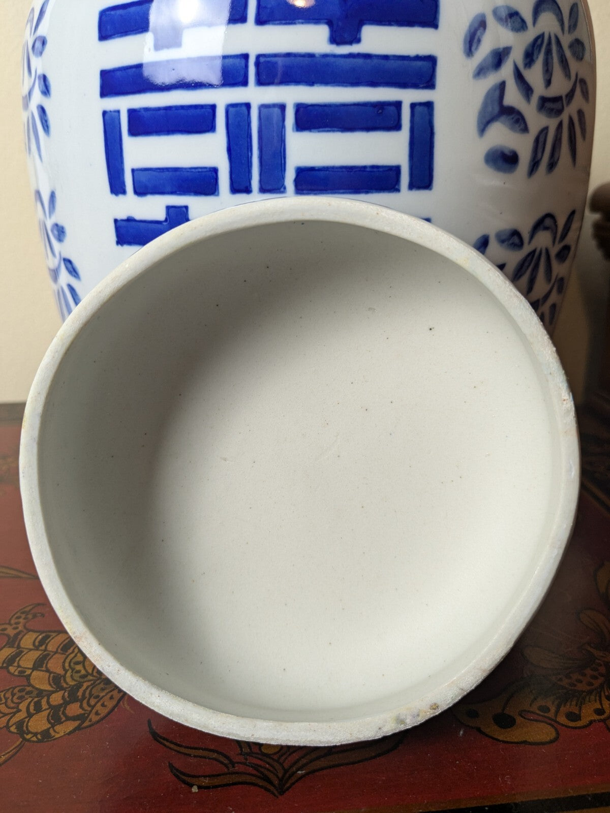 Double Happiness Chinese Ginger Jar blue & white Porcelain chinoiserie 10” w/lid