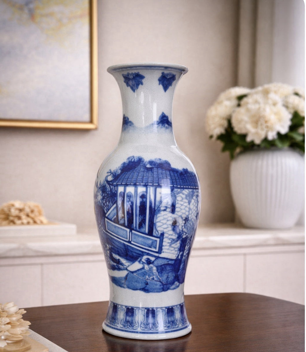 Qianlong Dynasty Mark Blue and White  Vase with Samurai fighting Hand,Paint,