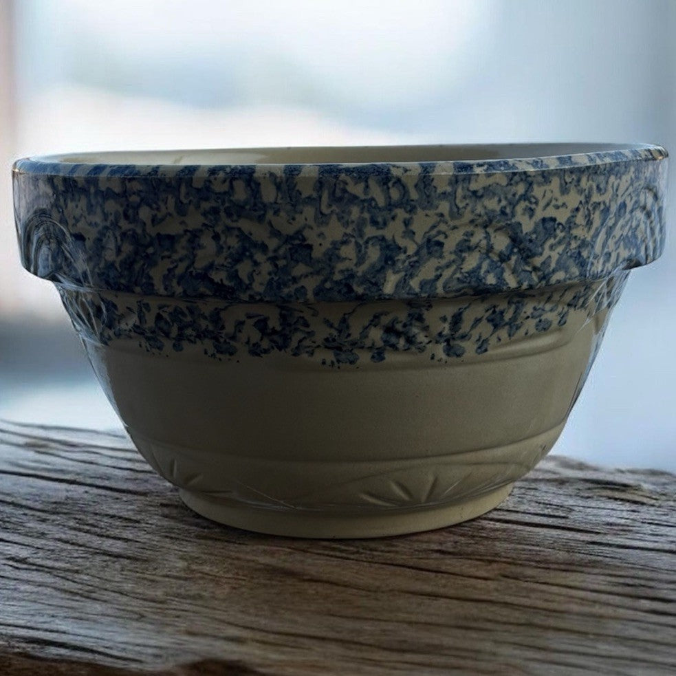 Vintage RRP Roseville Ohio 12” Blue Spongeware Stoneware Mixing Bowl USA