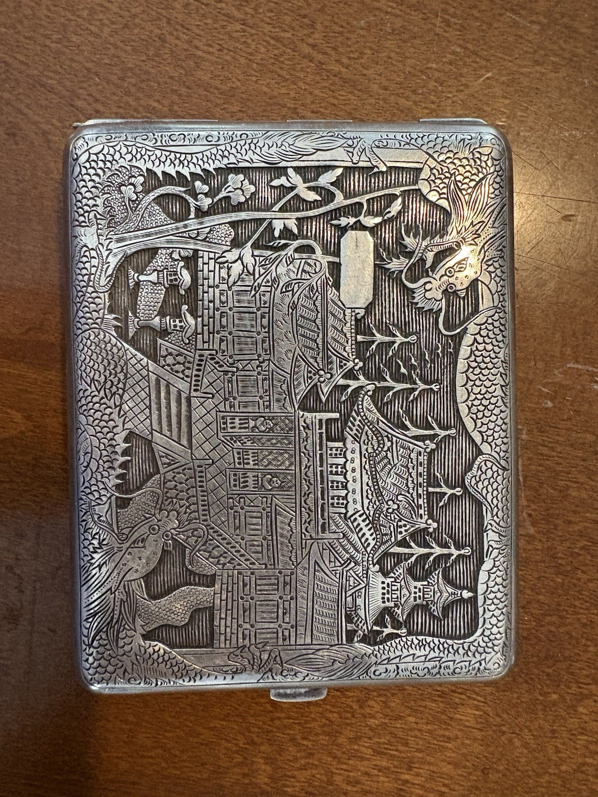 Antique Japanese TOKYO SOLID SILVER Case Dragon & Pagoda Scene 1900 Hand Engrave