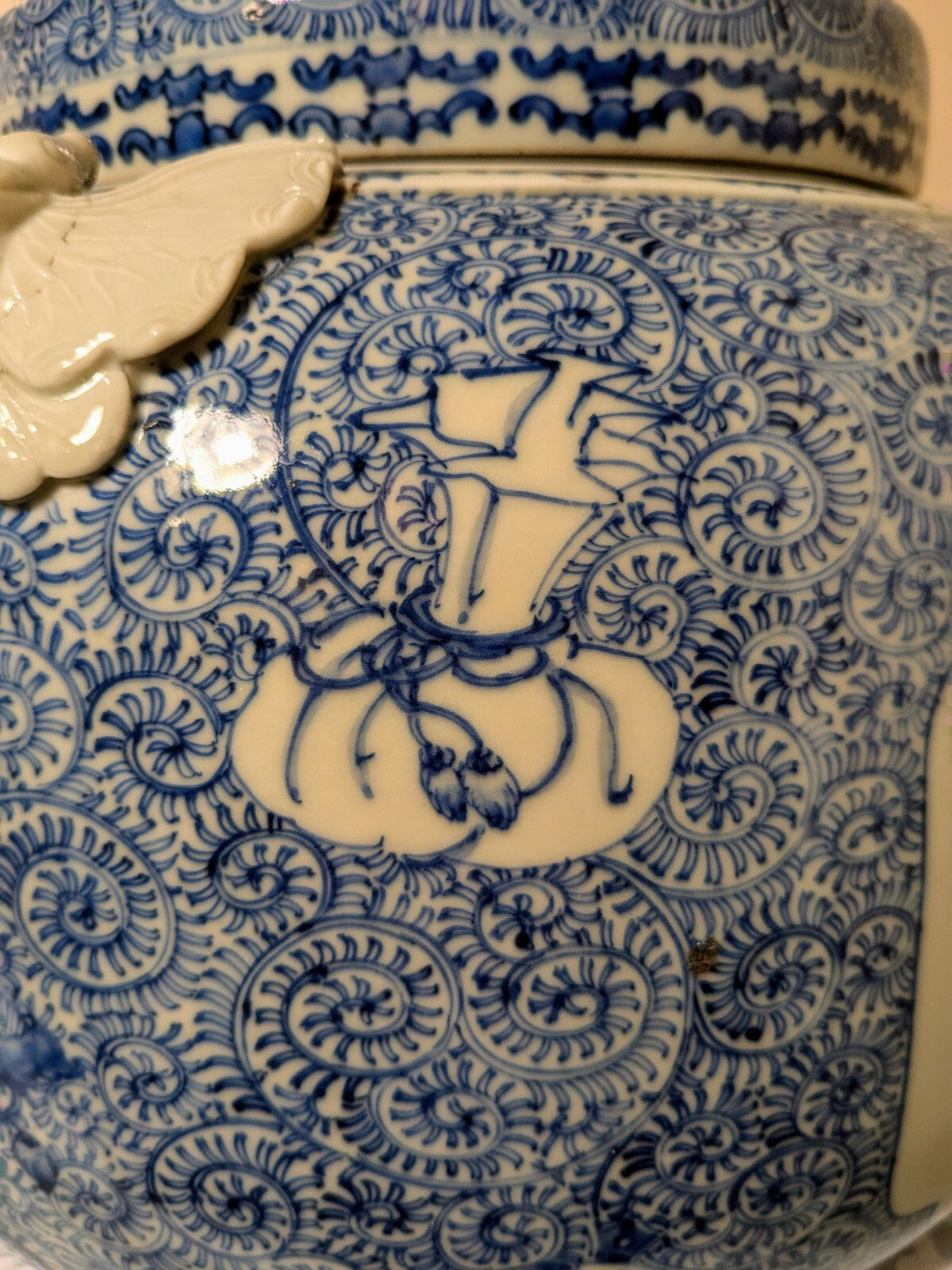 Antique Chinese Blue White Temple Jar Foo Lion Butterfly Handle Qing RARE