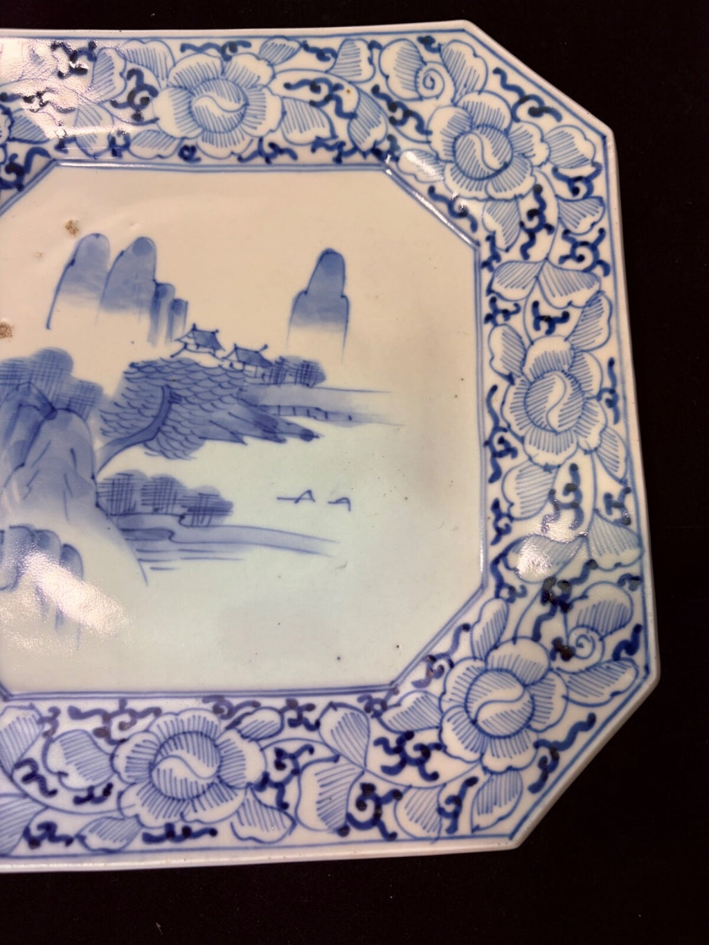 Old Japanese Imari Ware Porcelain Plate 10.5”