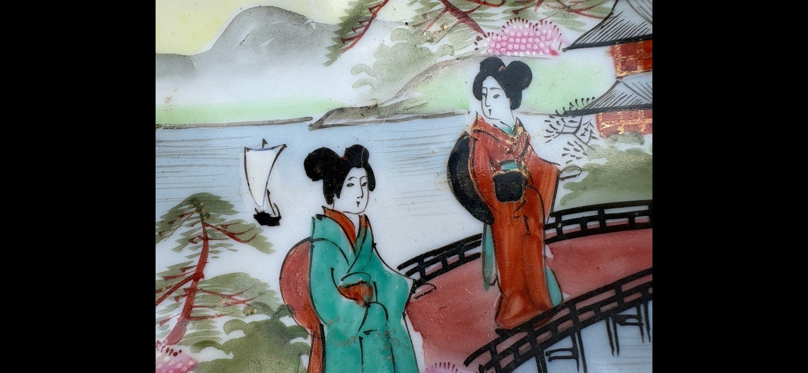 Vintage Japanese Geisha Porcelain Tray Scalloped Red Gilt Dish