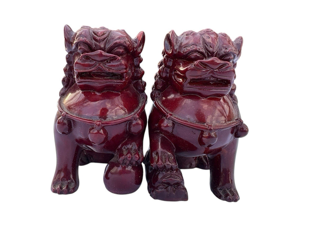 Vintage Red Resin FOO DOGS: Pair of Foo Dog.