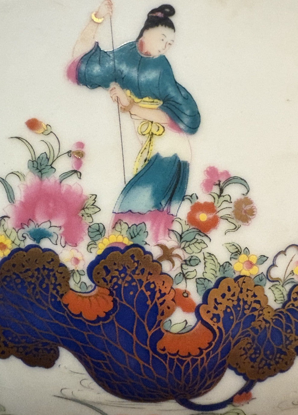 Chinese Famille Rose Porcelain Figural Floral Bowl, Late Qing, 12” Tobacco Leaf