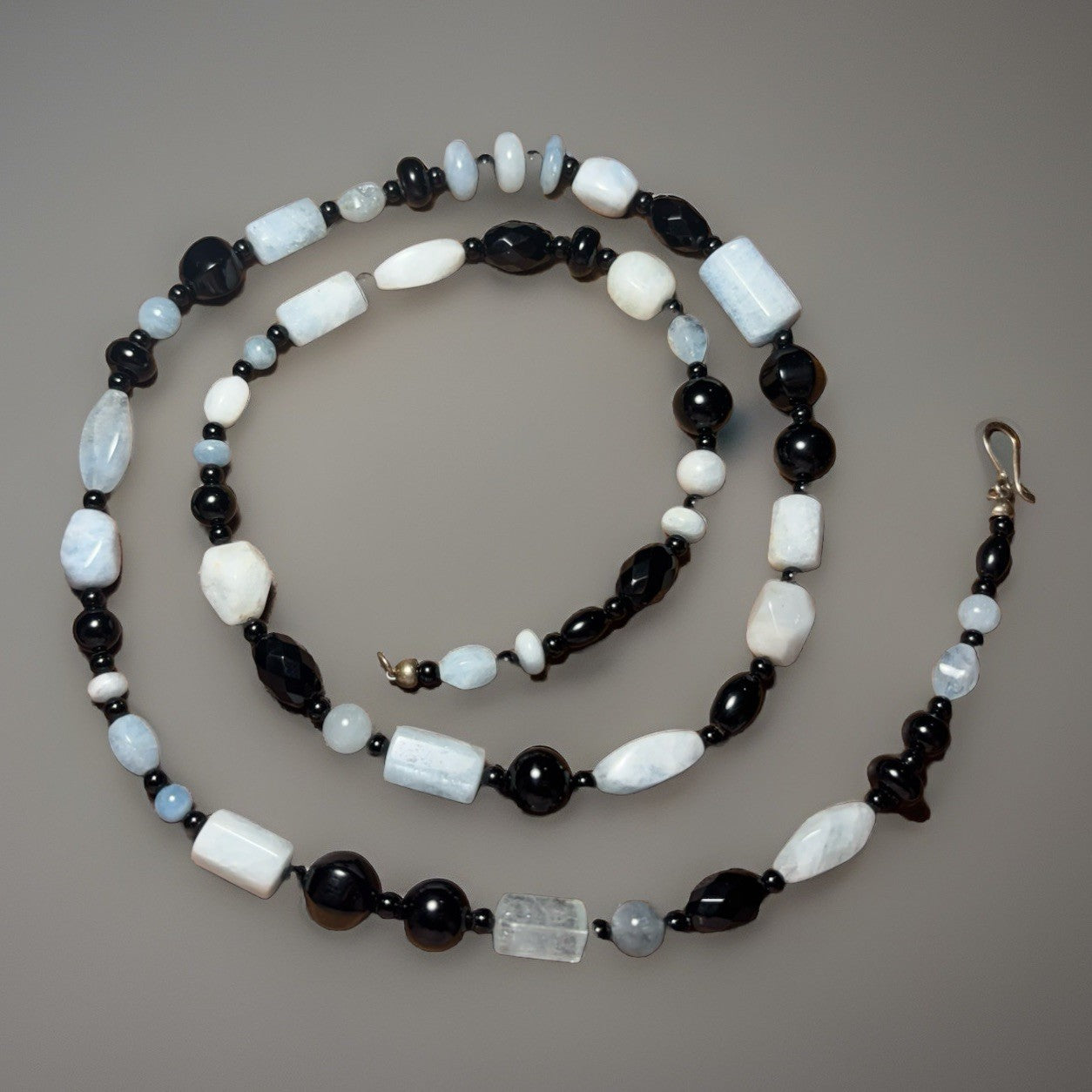 Vintage 34” Sterling Silver Beaded Necklace Aquamarine-Toned Stones & Black Onyx