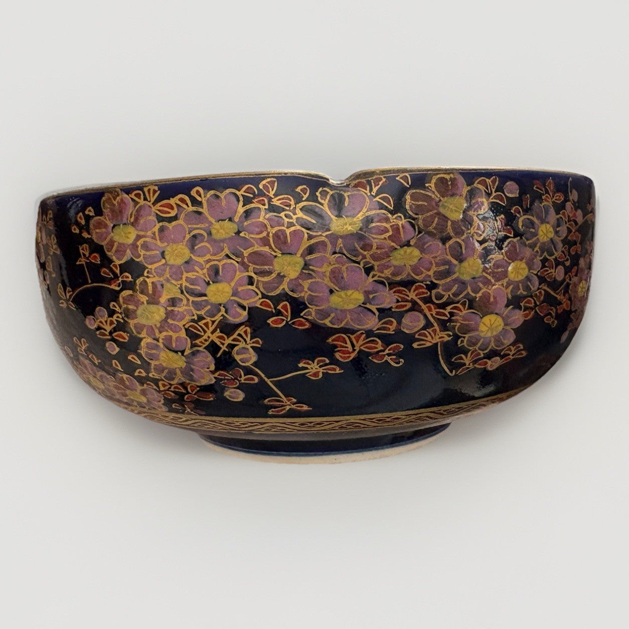 Antique Meiji Japanese Satsuma Mokko-gata Moriage Scenic Bowl Cobalt 4”