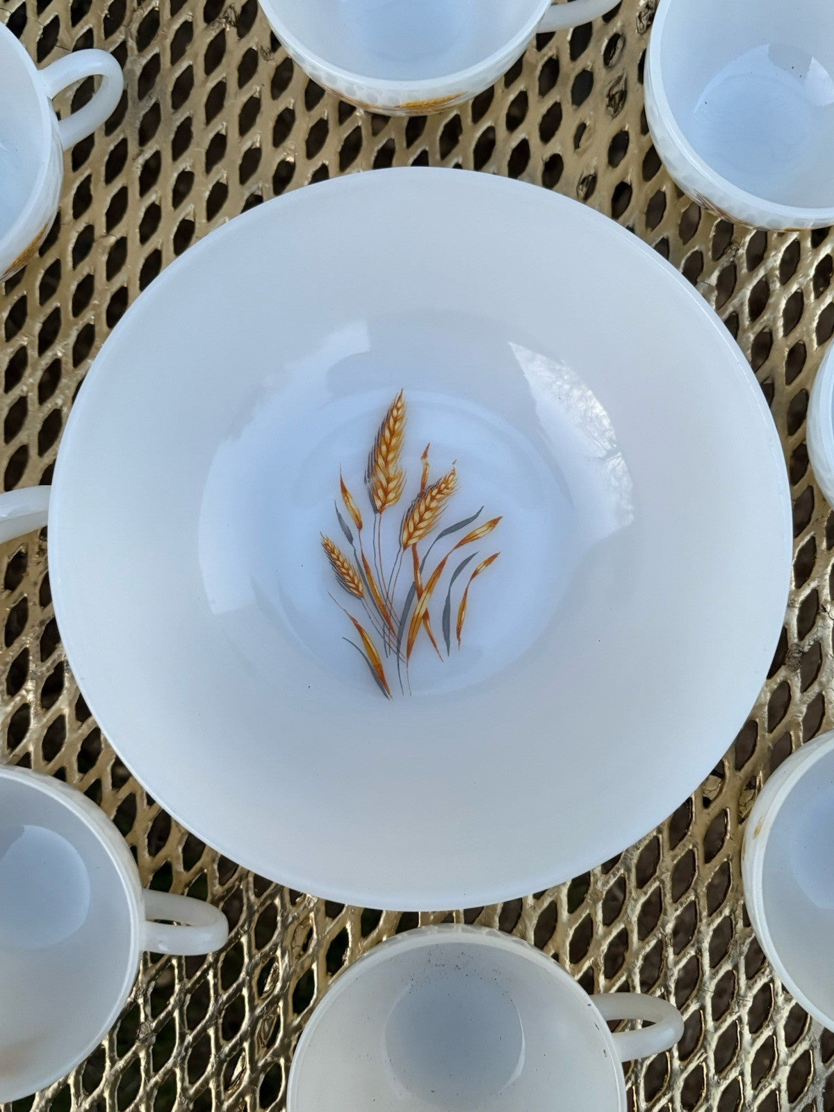 Anchor Hocking Fire King Milk Glass Wheat Vintage Cups Bowl 11 Pc Lot