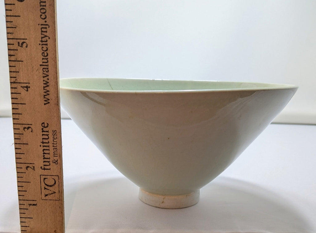 Antique Chinese Bowl Song Dynasty Style Crackle Glaze Pottery Hairline Crack