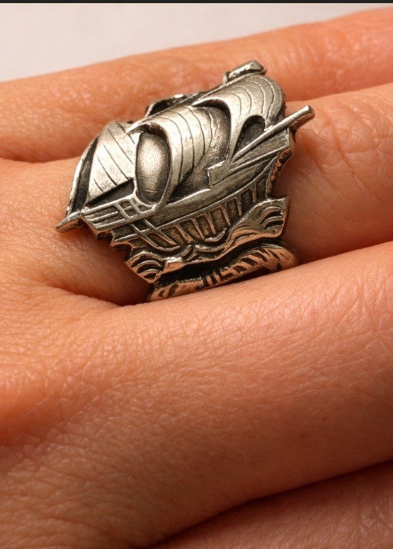 Vintage Sterling Silver Galleon Ship Ring – Sculptural Nautical Statement Size 7