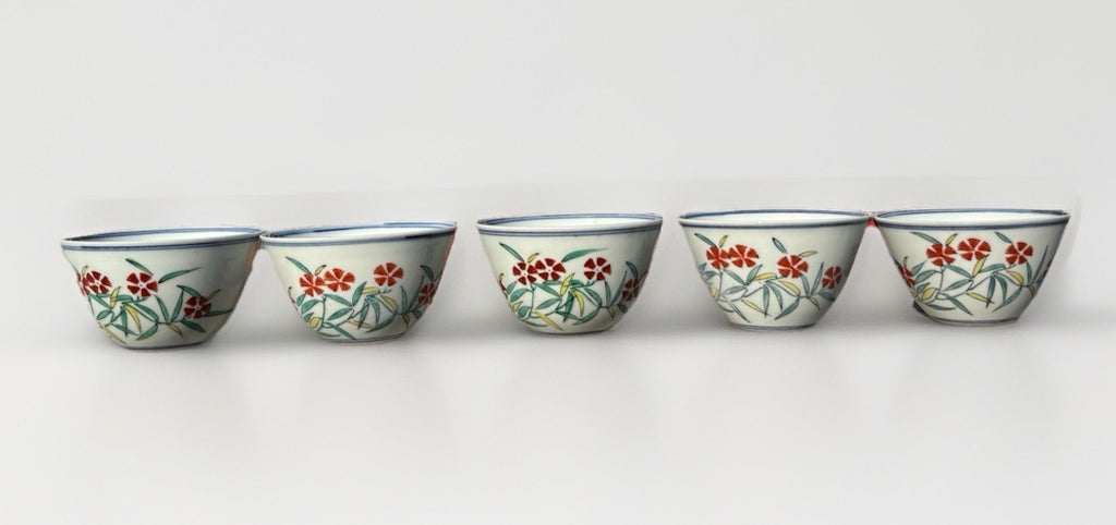 Vintage Japanese Hand Painted Tea Bowls Set Of 5 Signed Tomobako Showa Period