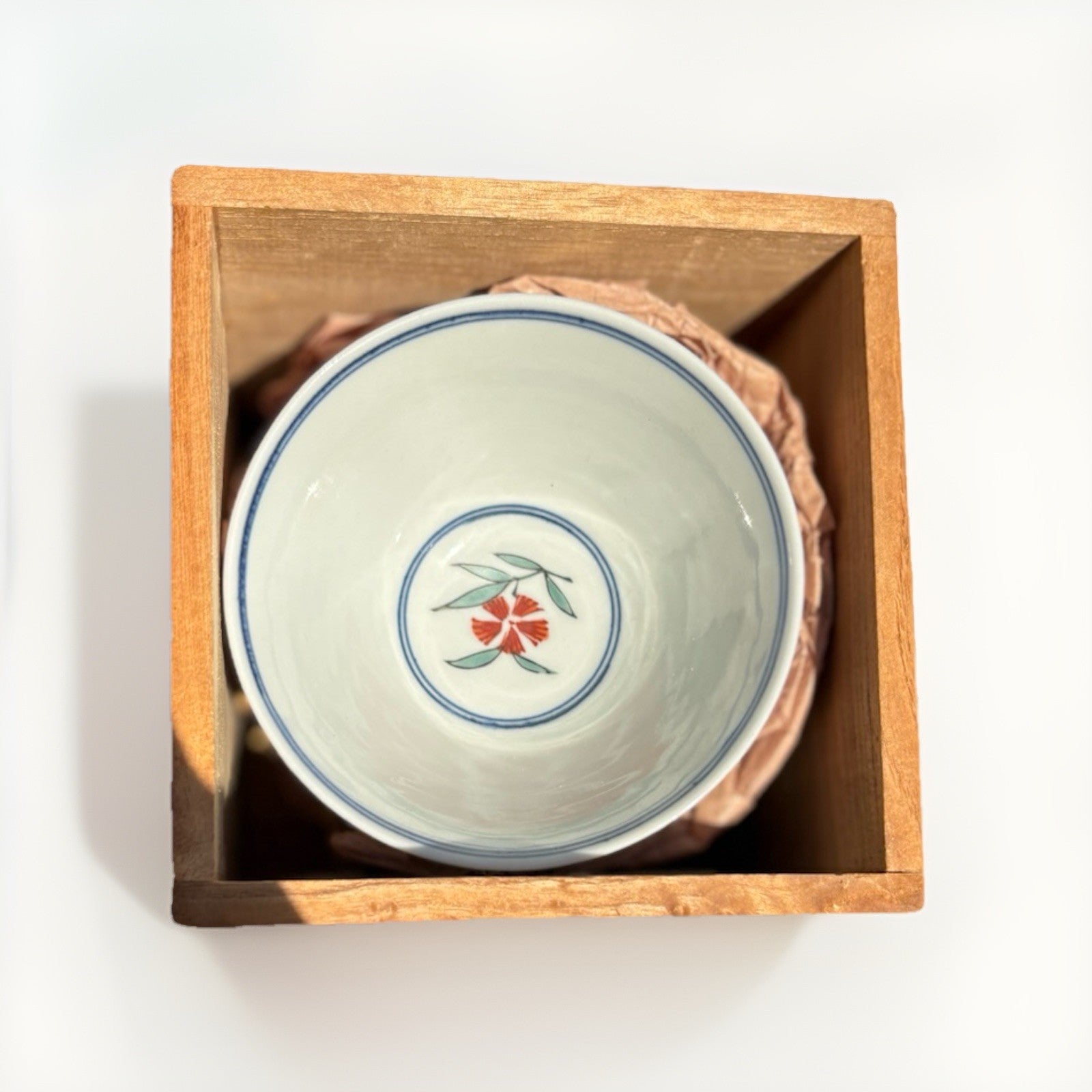 Vintage Japanese Hand Painted Tea Bowls Set Of 5 Signed Tomobako Showa Period