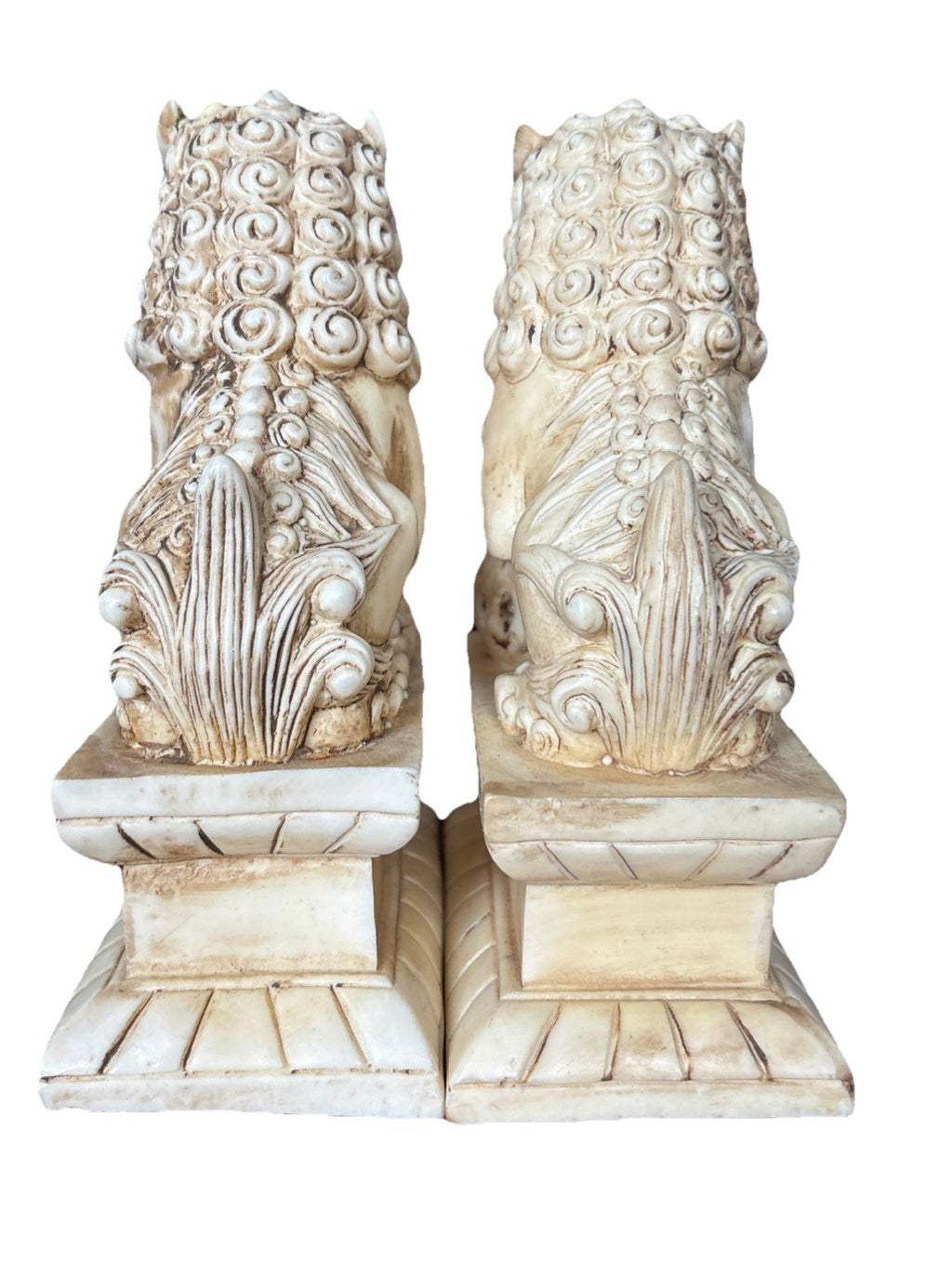 Vintage Resin FOO DOGS: Pair of Foo Dog.