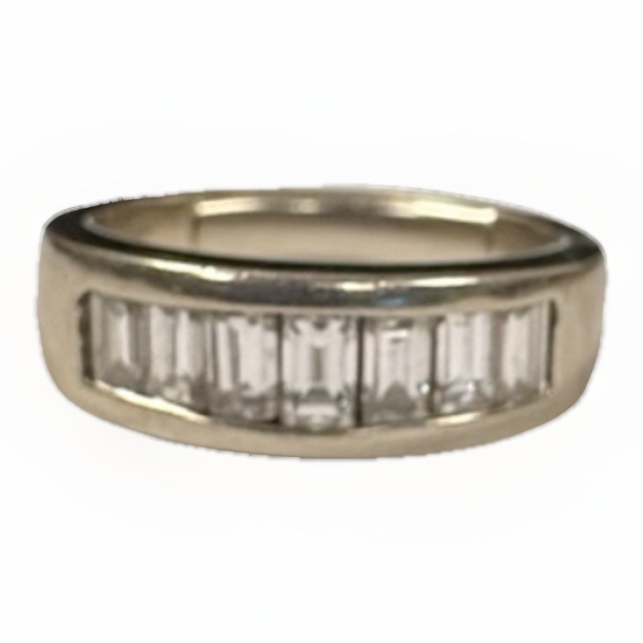 Men’s 10 Grams 18k White Gold Baguette Diamond Band Ring Size 10