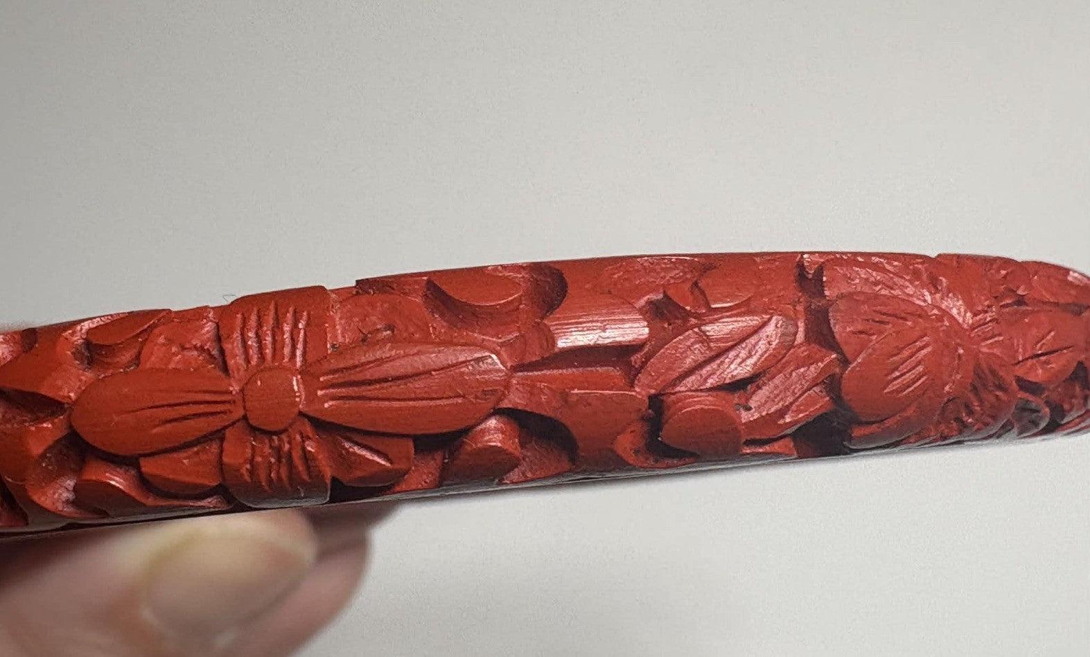 Vintage Chinese Cinnabar Carved Bangle Bracelet Floral Peony Lacquer