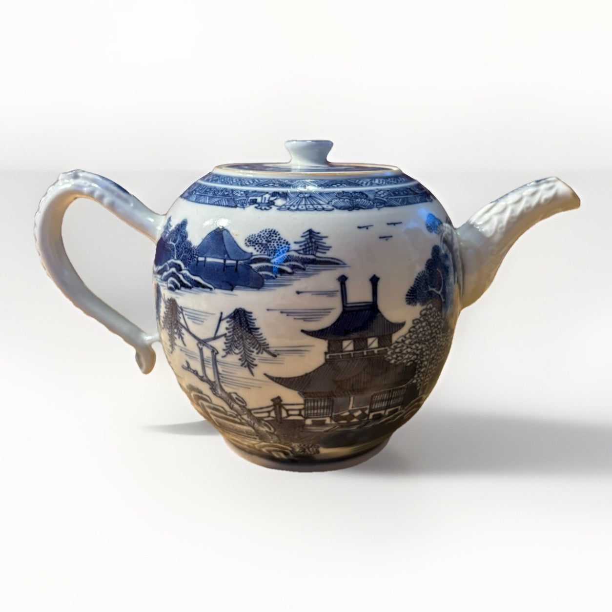 Antique Chinese Export Blue & White Porcelain Teapot – Landscape c1900 Repair