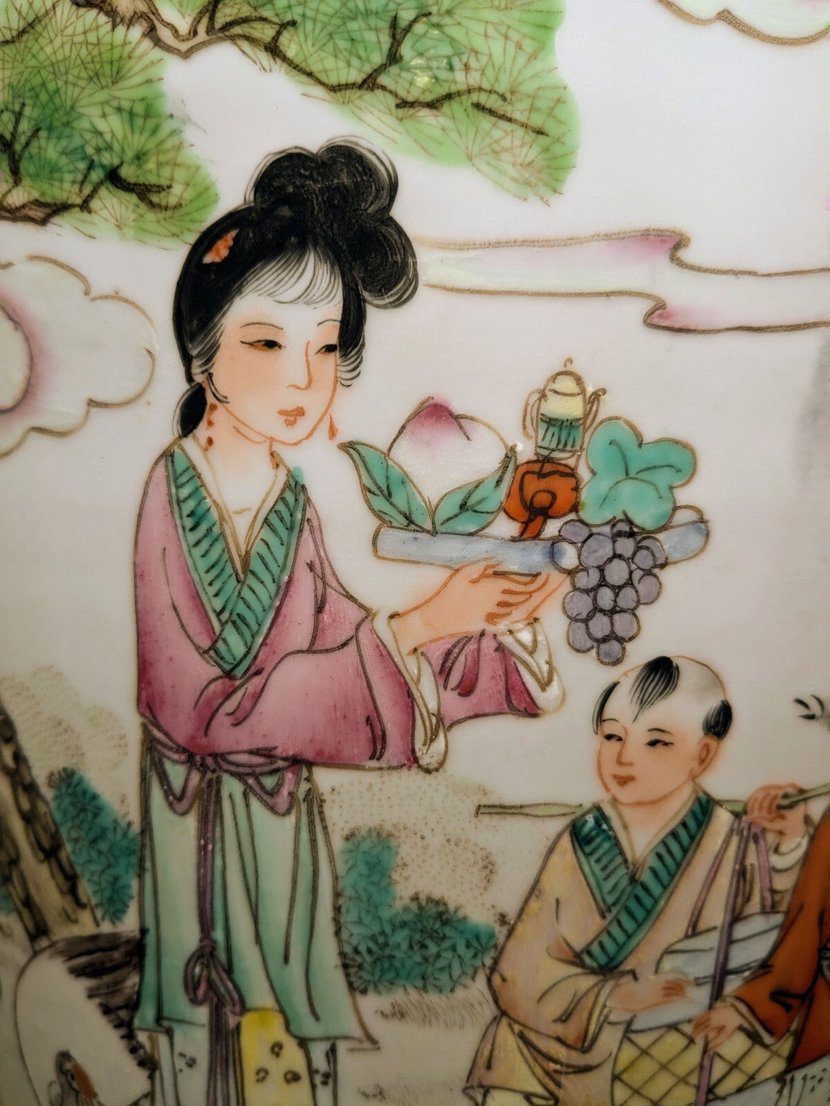 Antique Chinese Porcelain Vase Qianlong Famille Rose Fencai Hand Painted 18c