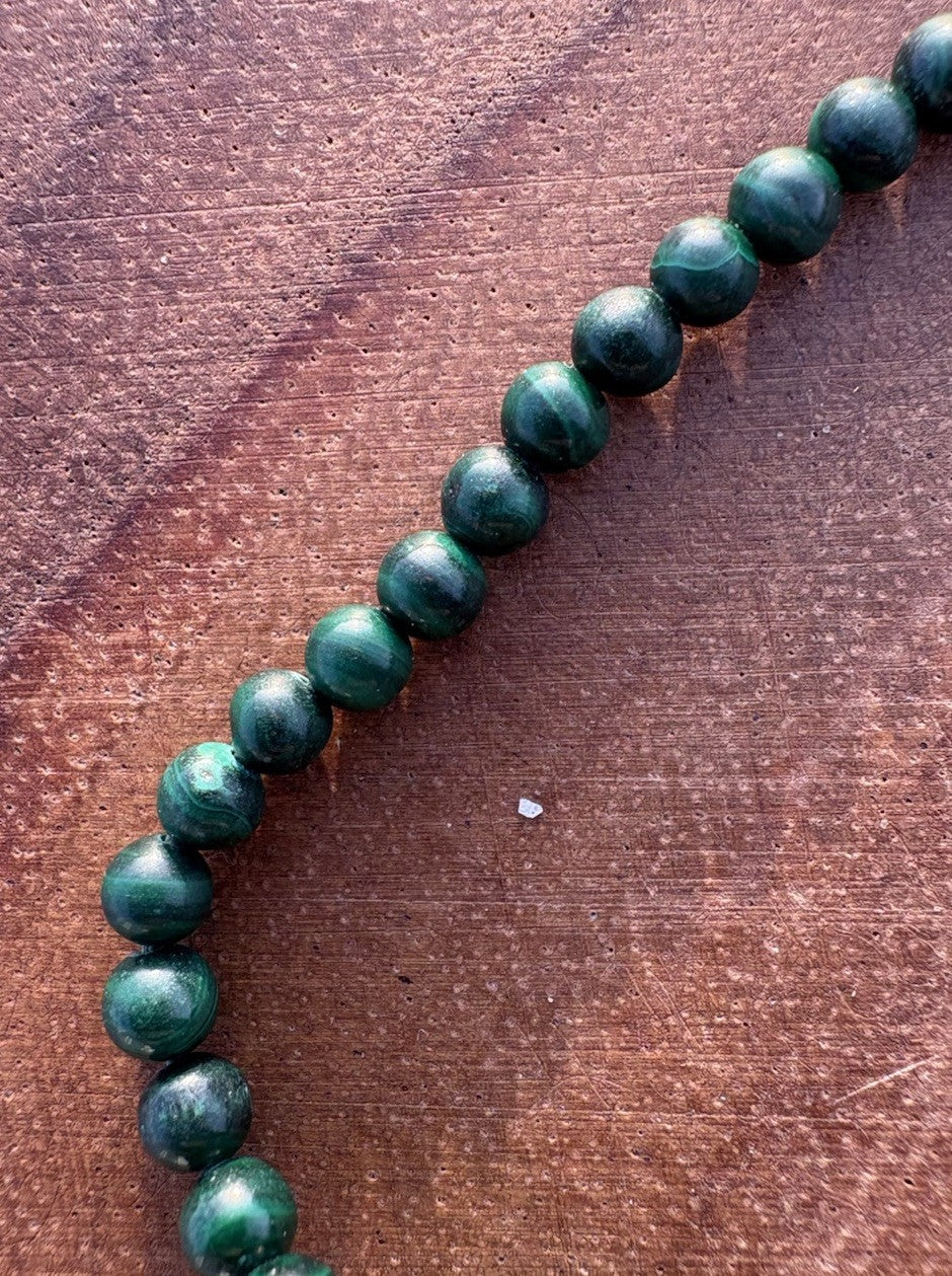 14k Vintage Carved Malachite Necklace Longevity Beads 18” Hand Knotted 14K Clasp