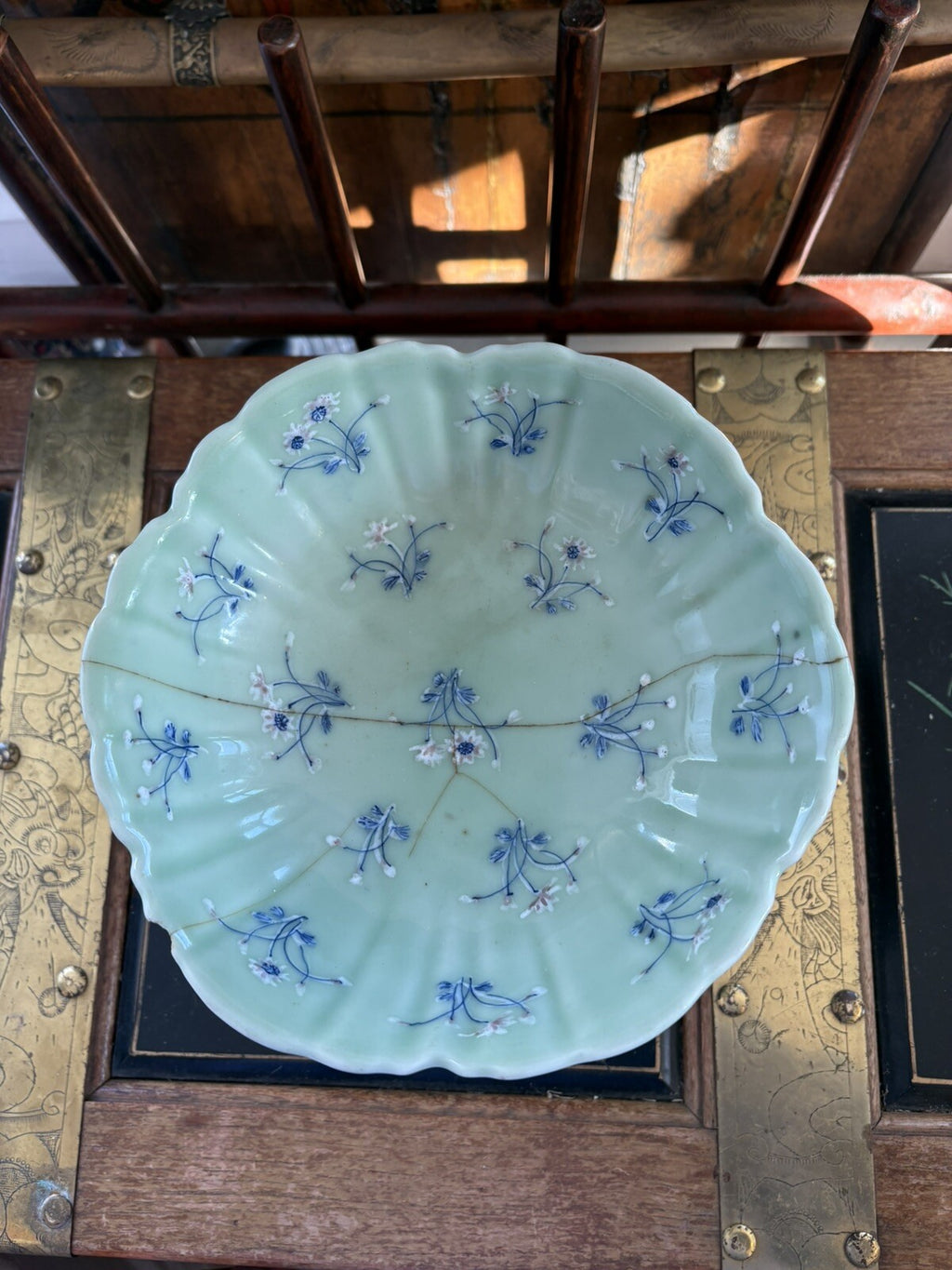 Antique Chinese Celadon Porcelain Bowl Qing Dynasty Blue White Enamel 1720/1760