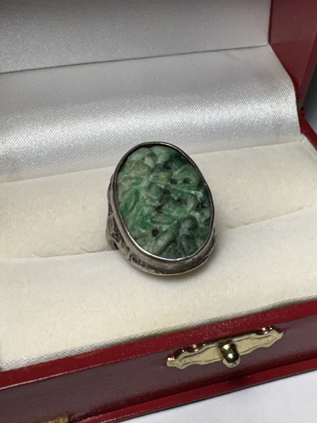 Art Deco Style Sterling Carved Green Jade Oval Ring Size 6