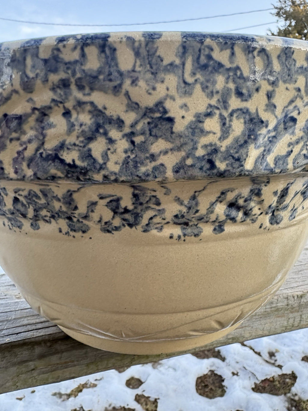 Vintage RRP Roseville Ohio 12” Blue Spongeware Stoneware Mixing Bowl USA