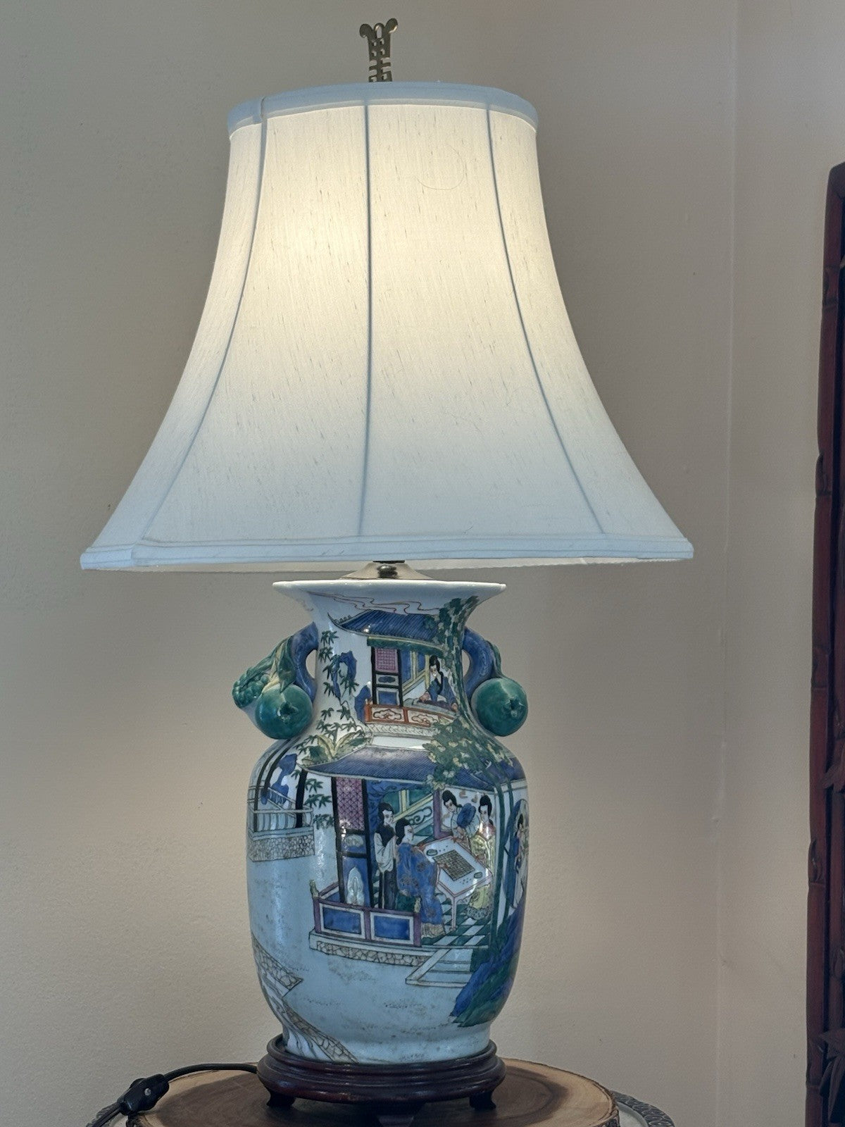Antique Chinese Famille Rose Porcelain Figural Table Lamp w/ Relief Flowers 29”
