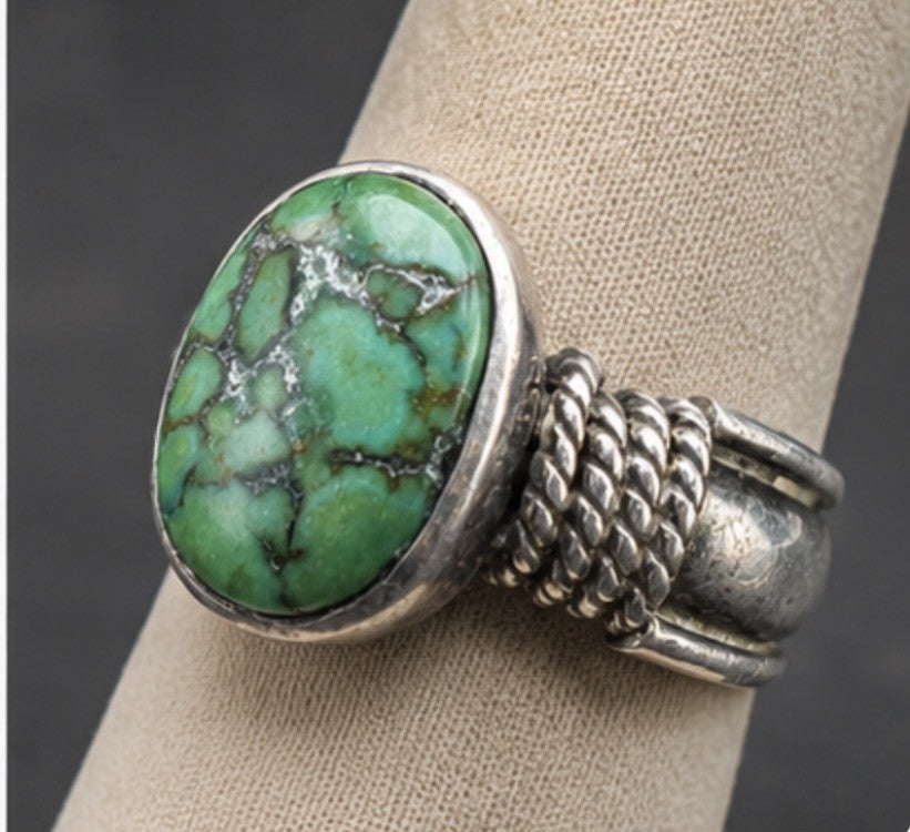 Vintage Sterling Silver Green Turquoise Ring Southwestern Navajo  925 Size 6
