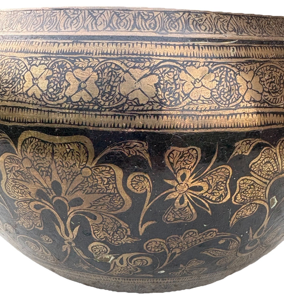 ANTIQUE BRASS ENGRAVED BOWL Made In India