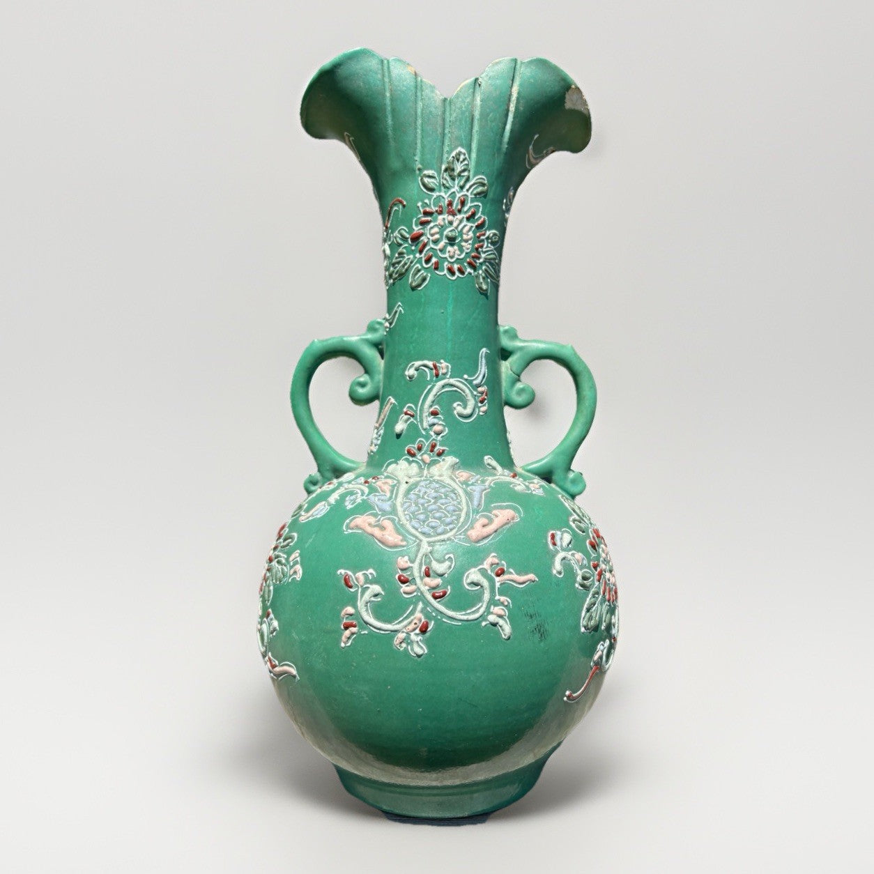 Antique Japanese Moriage SATSUMA Hand Painted VASE Earthenware Double Handle