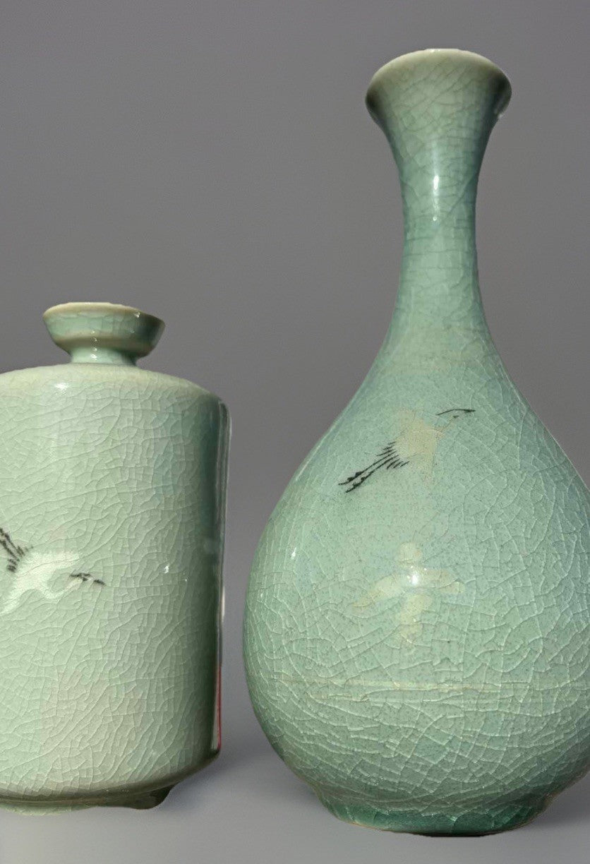 Vintage Korean Celadon Crackle Glaze Sake / Tea Set–Crane Motif –Signed 5 Pieces