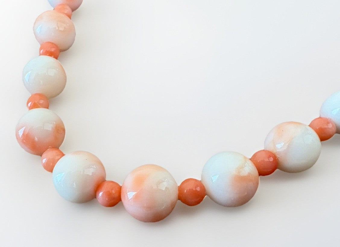 Vintage 14k Gold Angel Skin Coral Necklace 29”