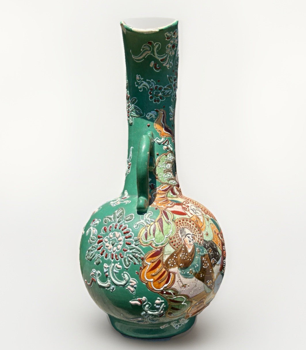 Antique Japanese Moriage SATSUMA Hand Painted VASE Earthenware Double Handle
