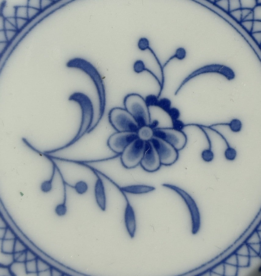 Vintage Japanese Blue White Porcelain Bowls European Love T.H. Japan Set of 5