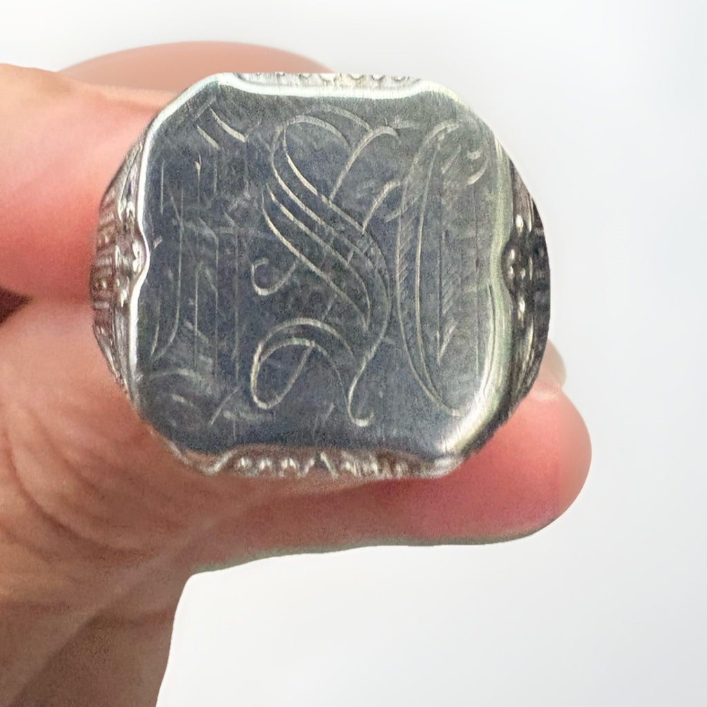 Vintage 10K WhiteGold Monogram Signet Ring 7.3g Size 9.5 Engraved Estate Jewelry