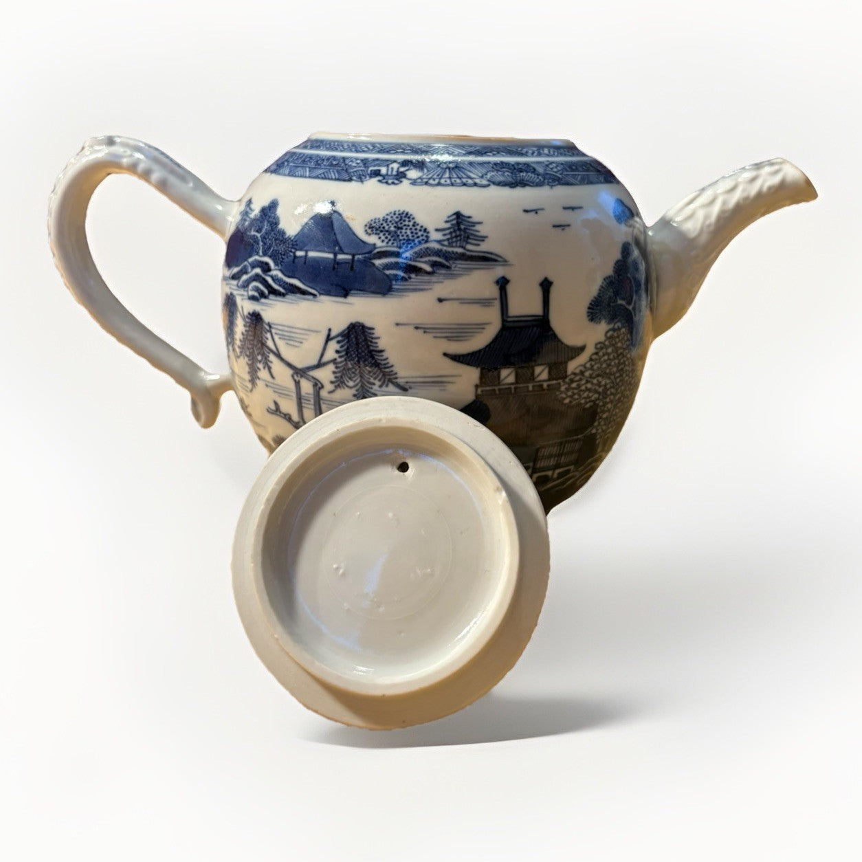 Antique Chinese Export Blue & White Porcelain Teapot – Landscape c1900 Repair