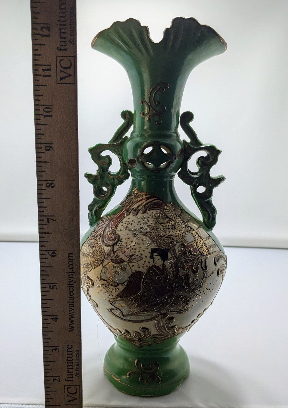 Vintage Japanese Satsuma-Style Hand Painted Vase – Green Glaze & Gold Gilding