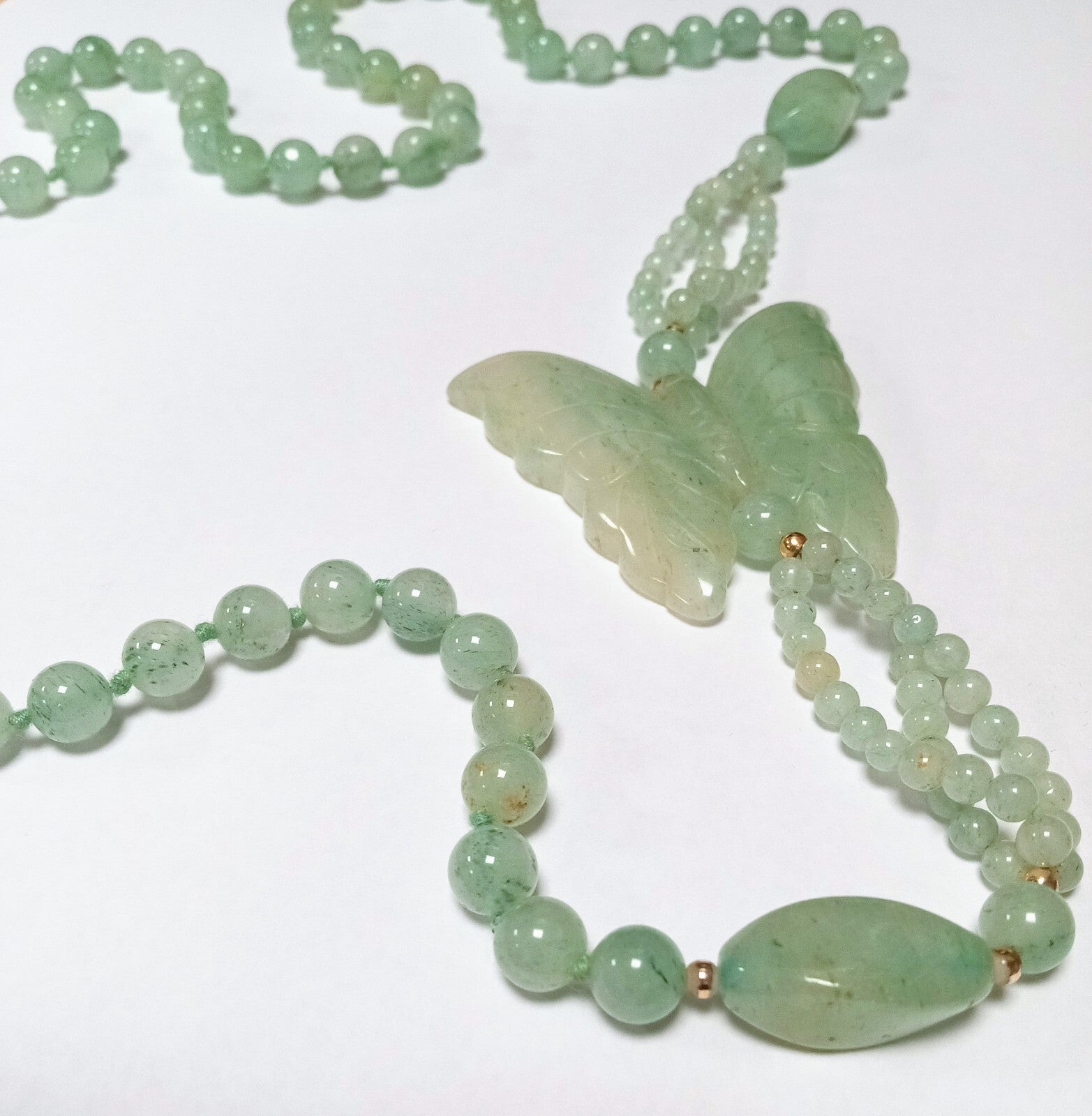 Vintage Jade Butterfly Necklace Celadon Green Beaded Asian  34”